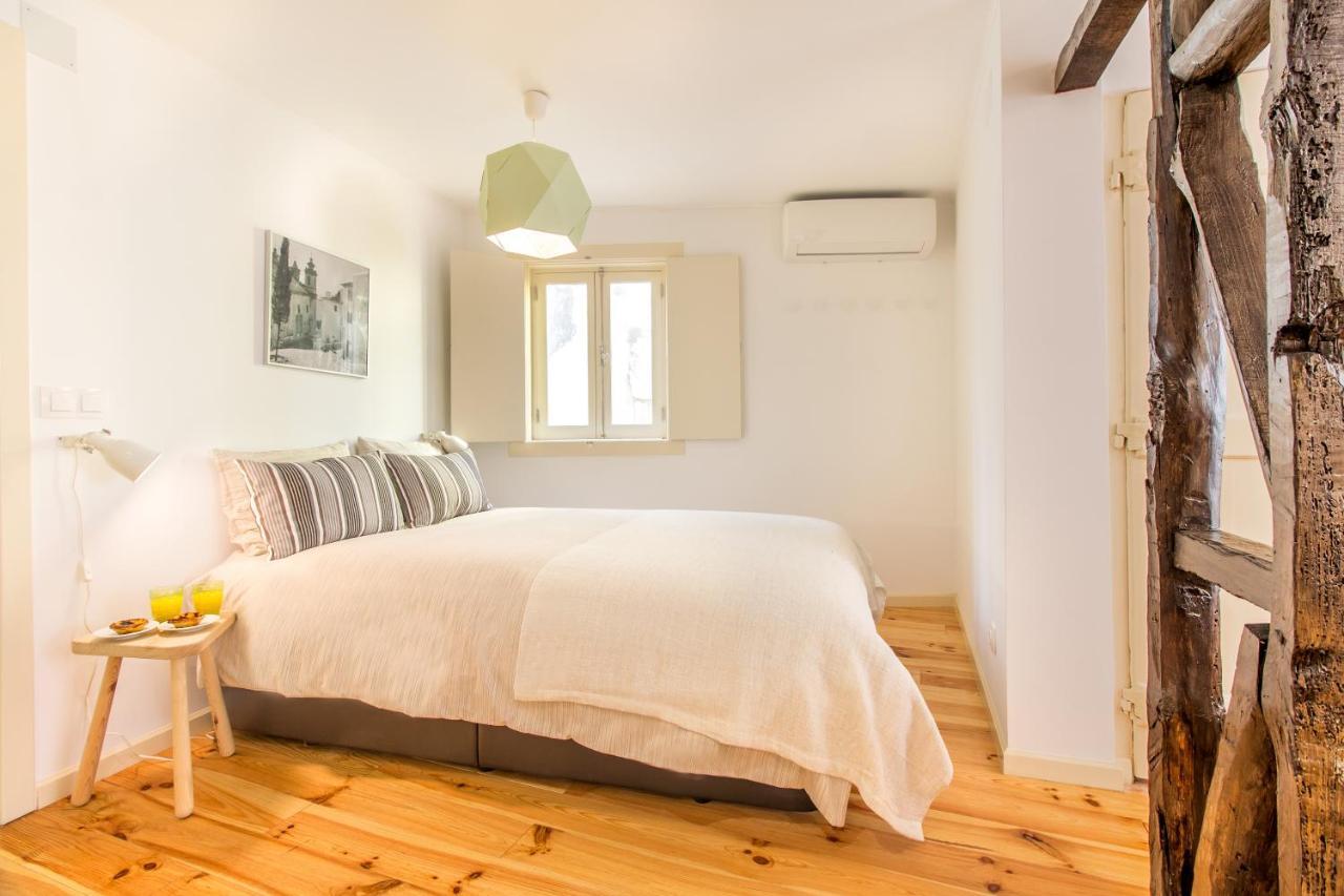 Guest Inn Alfama Apartments Lisbona Esterno foto